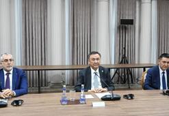 Bakan Işıkhan, Azerbaycan Başbakanı Asadov ile bir araya geldi