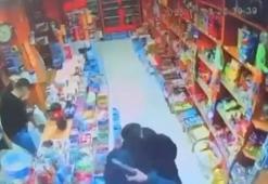 Bağcılar'da emlakçı, 10 bin liralık komisyon için husumetlisinin oğlunu silahla vurdu