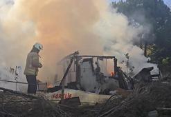 Tuzla'da gecekonduda çıkan yangın söndürüldü