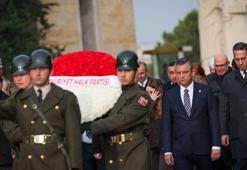 Özgür Özel, Anıtkabir'i ziyaret etti