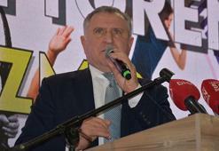 Bakan Bak: İzmir'den yeni şampiyonlar istiyoruz