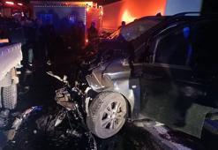 Hafif ticari araç ile kamyonet çarpıştı; 1 ölü, 5 yaralı