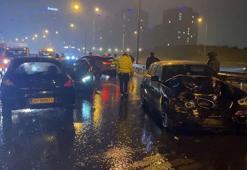 Eyüpsultan TEM Otoyolu’nda 7 aracın karıştığı zincirleme kaza: 2 yaralı