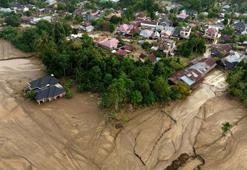 Endonezya'da şiddetli yağışların yol açtığı afetlerde hayatını kaybedenlerin sayısı 914'e yükseldi