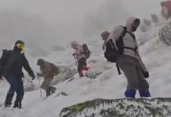 Kar ve buzla kaplı Köroğlu Dağı’nda zorlu yürüyüş