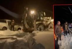 Off-road yaparken dağ yolunda mahsur kalan 4 kişi, 3 saatte kurtarıldı