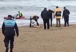 Bartın'da alabora olan lastik bottaki 2 kişi kurtarıldı