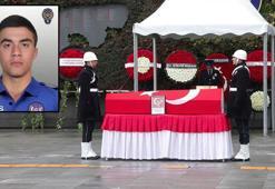 Şehit polis memuru Emre Albayrak için İstanbul İl Emniyet Müdürlüğünde tören düzenlendi