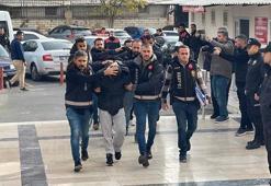 2 ayrı iş yerine yönelik silahlı saldırıda 2 kişiyi yaralayan motosikletli 4 şüpheli adliyede