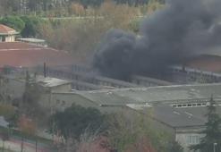 Bakırköy'de tekstil fabrikasında yangın