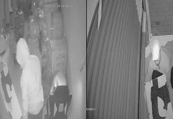 Fatih'te iş yerlerinden kasa çalan hırsızlar kamerada