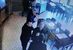 Garson, nefes borusuna yemek kaçan müşteriyi Heimlich manevrasıyla kurtardı