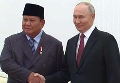Putin, Endonezya Devlet Başkanı Subianto ile Moskova'da bir araya geldi
