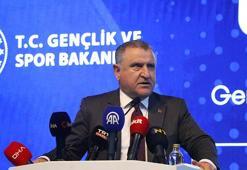 Bakan Bak: Türkiye Yüzyılı, gençlerin yüzyılı olacak
