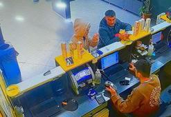 SMA hastası çocuğa yardım için konulan kumbarayı çaldı; o anlar kamerada