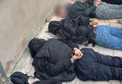 Eve yapılan baskında 1'i firari hükümlü 6 kişi, tabanca ve bıçaklarla polise direndi