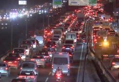 İstanbul'da trafik yoğunluğu yüzde 81'e ulaştı