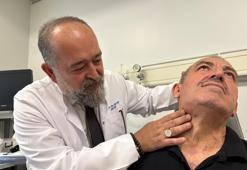 Tükürük bezinden, en büyüğü 2 santim olan 5 taş çıkarıldı