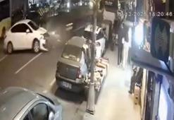 Fatih'te otomobilin çarptığı motosikletli yaralandı