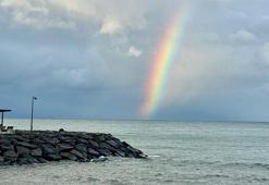 Ordu’da denizin üzerinde gökkuşağı oluştu