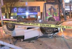 Ankara'da otomobil, motosiklete ve sinyalizasyon direğine çarpıp takla attı; 4 yaralı