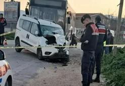 Otobüsle hafif ticari araç çarpıştı: 1 ölü, 2 yaralı