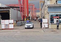 Tuzla’da tersanede iskele çöktü: 2 işçi yaralandı