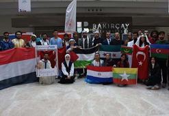 Uluslararası öğrenciler, İzmir'de kültürlerini tanıttı