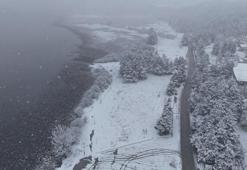 Abant, beyaz örtüyle kaplandı
