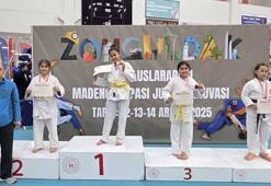 Nevşehirli sporcular, Zonguldak’tan madalya ile döndü