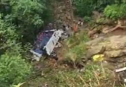 Kolombiya’da otobüs uçuruma yuvarlandı: 17 ölü, 20 yaralı