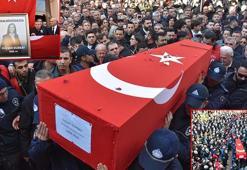 Şehzadeler Belediye Başkanı Gülşah Durbay için belediye önünde tören