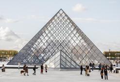 Louvre Müzesi, grev nedeniyle kapandı