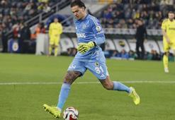 Fenerbahçe, Konyaspor'u gol yağmuruna tuttu