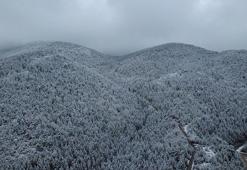 Karabük’ün yüksek kesimlerinde kar yağışı