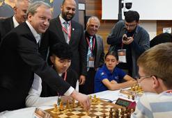 FIDE Dünya 9-17 Yaş Altı Hızlı ve Yıldırım Satranç Şampiyonası, Antalya'da başladı