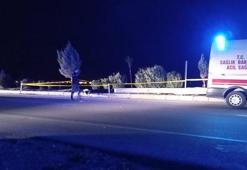 Adana'da motosiklet refüje çarptı; 1 ölü, 1 yaralı