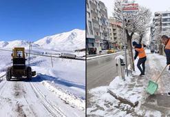Van'da kardan kapanan 90 yerleşim yeri yolundan 55'i açıldı