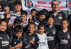 Beşiktaş'tan deprem bölgesi Hatay'da 'Bu Forma Benden Sana Kardeşim Kampanyası'