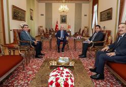 Yeni Yol Partisi, 'Terörsüz Türkiye' raporunu TBMM'ye sundu