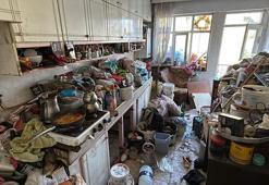 Ev ve apartmanın bahçesinden 10 kamyon çöp çıktı