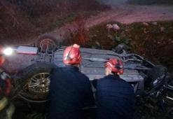 Balıkesir'de otomobil köprüden uçtu: 2 yaralı