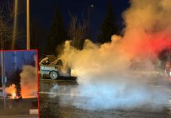 Kütahya’da seyir halindeki otomobil yandı