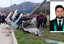 Avukat, duruşmaya giderken kazada yaşamını yitirdi