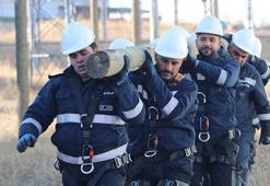 Elektrik işçileri zorlu kışa hazırlanıyor