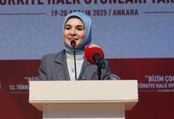 Bakan Göktaş, 'Bizim Çocuklar 13'üncü Türkiye Halk Oyunları Yarışması'nın açılış törenine katıldı