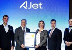 ‘AJet’in zamanında kalkış oranı yüzde 80’