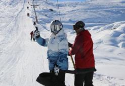 Hakkari'deki Mergabütan Kayak Merkezi'nde sezon açıldı