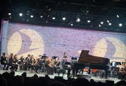 'March of Love-Aşkın Yürüyüşü' etkinliği New York'ta sanatseverlerle buluştu