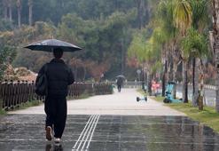 Antalya’da beklenen yağmur etkili oldu